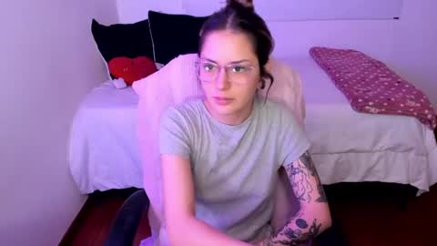 Snapshot of pixiedaemon chatting on June 12, 2026, 1:59 am pixie online show from June 12, 2026, 1:59 am