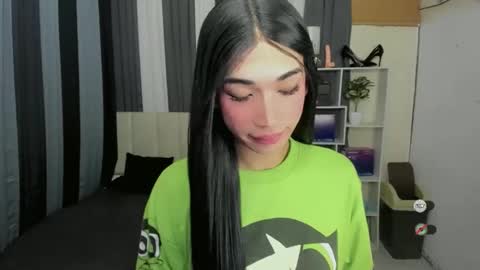 Snapshot of pixiedoll_ chatting on May 17, 2026, 6:22 am pixiedoll_ online show from May 17, 2026, 6:22 am