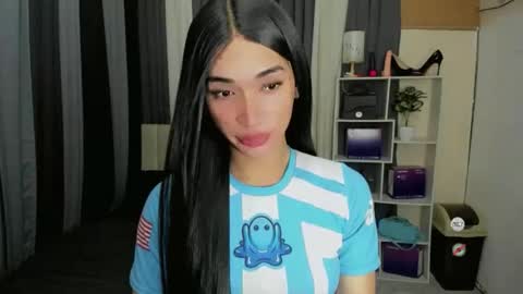 Snapshot of pixiedoll_ chatting on May 24, 2026, 7:46 am pixiedoll_ online show from May 24, 2026, 7:46 am