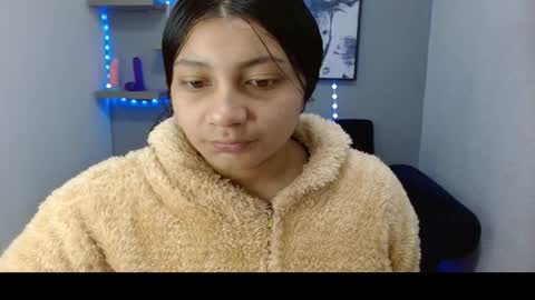 pixiefuckbooty online show from November 19, 2025, 12:05 pm