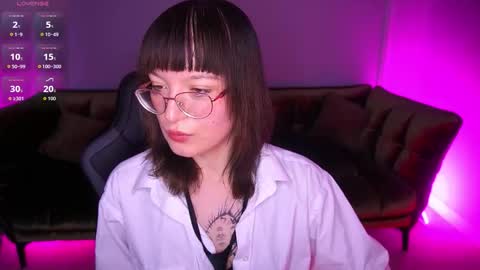 Snapshot of pixiepeachh chatting on November 4, 2025, 10:20 pm pixiepeachh online show from November 4, 2025, 10:20 pm