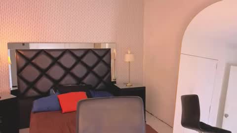 cris online show from October 5, 2025, 3:38 am