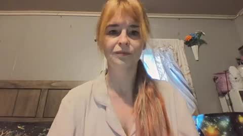 pizzedwife online show from June 16, 2026, 11:35 am