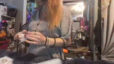pizzedwife online show from June 30, 2026, 6:31 pm