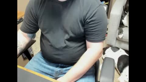 pj1212 online show from April 6, 2026, 7:04 pm