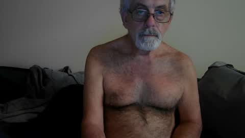 Snapshot of pjdaddjo775 chatting on October 15, 2025, 9:31 am pjdaddjo775 online show from October 15, 2025, 9:31 am