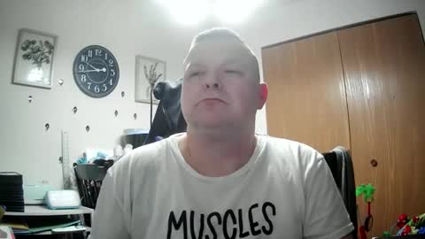 pkgotnos1 online show from January 14, 2026, 3:01 am