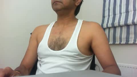 Snapshot of platino3026 chatting on September 15, 2025, 2:55 am platino3026 online show from September 15, 2025, 2:55 am