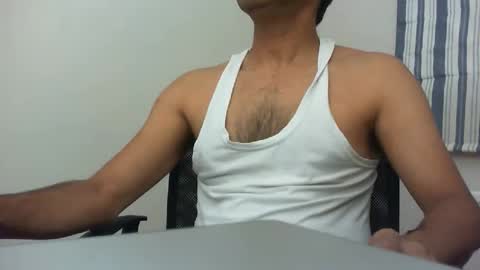 Snapshot of platino3026 chatting on October 12, 2025, 10:31 pm platino3026 online show from October 12, 2025, 10:31 pm