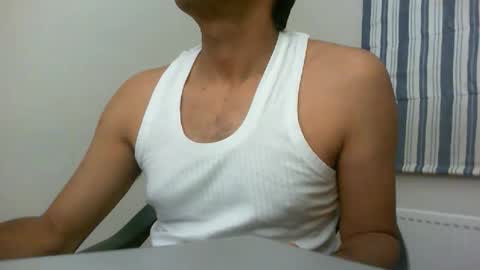 Snapshot of platino3026 chatting on November 16, 2025, 6:19 am platino3026 online show from November 16, 2025, 6:19 am