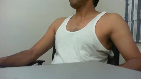 Snapshot of platino3026 chatting on November 20, 2025, 12:33 am platino3026 online show from November 20, 2025, 12:33 am