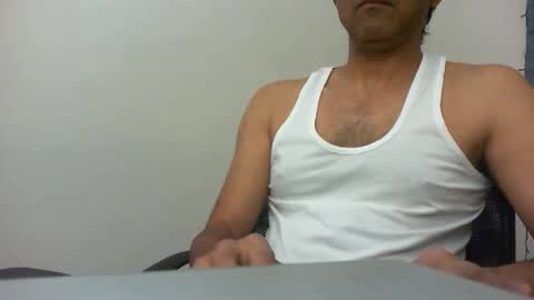 Snapshot of platino3026 chatting on November 22, 2025, 1:37 am platino3026 online show from November 22, 2025, 1:37 am