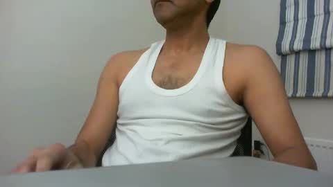 Snapshot of platino3026 chatting on February 9, 2026, 11:53 pm platino3026 online show from February 9, 2026, 11:53 pm