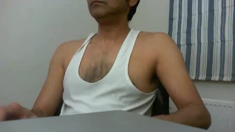 Snapshot of platino3026 chatting on March 4, 2026, 11:11 pm platino3026 online show from March 4, 2026, 11:11 pm