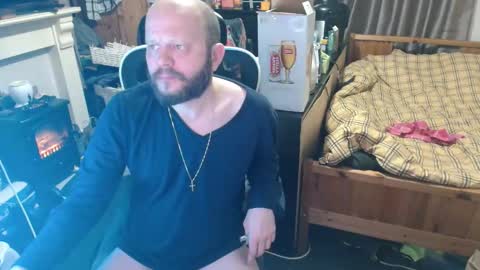 playboy_horny online show from February 8, 2026, 12:58 am