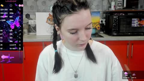 Snapshot of playful_mary chatting on January 10, 2025, 2:57 am Masha online show from January 10, 2025, 2:57 am