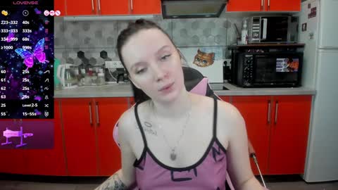 Snapshot of playful_mary chatting on January 14, 2025, 2:19 am Masha online show from January 14, 2025, 2:19 am