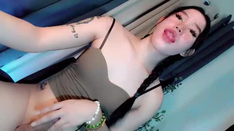 Snapshot of playfulcock69_kate chatting on May 6, 2026, 11:32 pm kate online show from May 6, 2026, 11:32 pm
