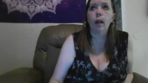 playfulmaryjane2017 online show from February 25, 2025, 9:24 pm