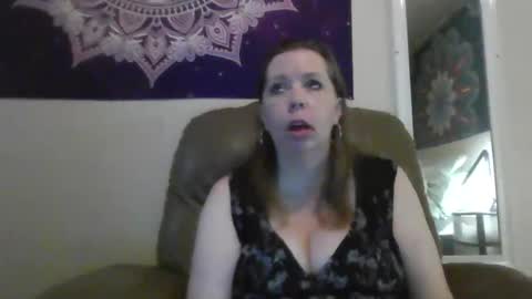 playfulmaryjane2017 online show from March 1, 2025, 6:54 pm