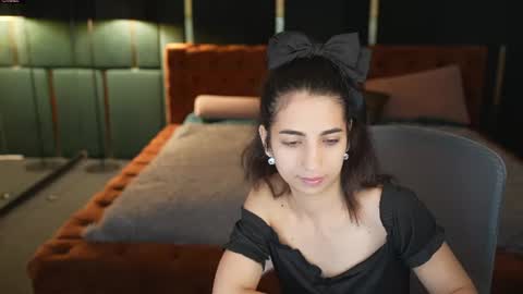 Snapshot of playhard054 chatting on July 10, 2026, 6:39 am Lana online show from July 10, 2026, 6:39 am
