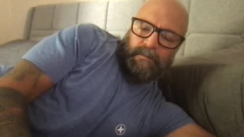 Snapshot of pleasesitonmycock chatting on October 6, 2025, 3:31 pm PleaseSitOnMyCock online show from October 6, 2025, 3:31 pm