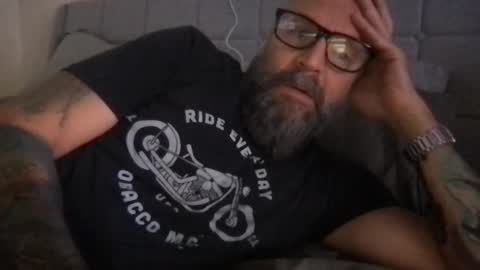 Snapshot of pleasesitonmycock chatting on January 11, 2026, 1:38 pm PleaseSitOnMyCock online show from January 11, 2026, 1:38 pm