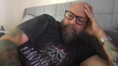 Snapshot of pleasesitonmycock chatting on January 14, 2026, 4:23 pm PleaseSitOnMyCock online show from January 14, 2026, 4:23 pm