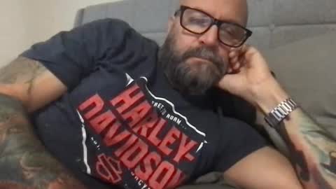 Snapshot of pleasesitonmycock chatting on February 25, 2026, 10:08 pm PleaseSitOnMyCock online show from February 25, 2026, 10:08 pm