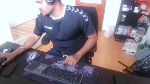 Sam online show from March 13, 2026, 10:55 am