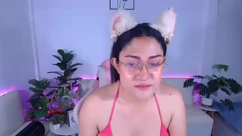 Ploysai online show from September 9, 2025, 7:08 am