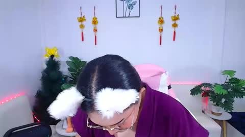 Ploysai online show from February 19, 2026, 7:48 am