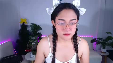 Snapshot of ploysaithailand chatting on May 19, 2026, 3:35 am Ploysai online show from May 19, 2026, 3:35 am
