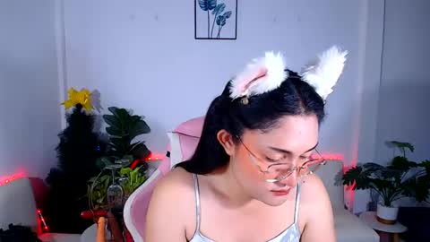 Snapshot of ploysaithailand chatting on June 7, 2026, 7:23 am Ploysai online show from June 7, 2026, 7:23 am