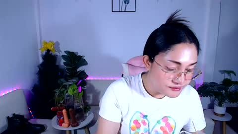Snapshot of ploysaithailand chatting on June 23, 2026, 8:45 am Ploysai online show from June 23, 2026, 8:45 am