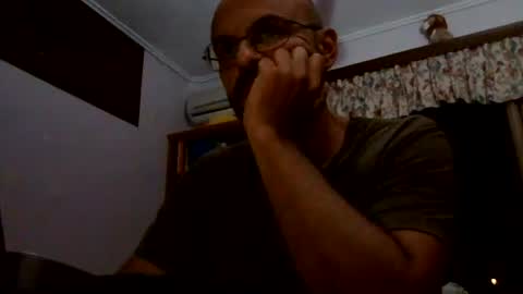 Snapshot of plu07f3520 chatting on July 10, 2026, 9:39 pm plu07f3520 online show from July 10, 2026, 9:39 pm