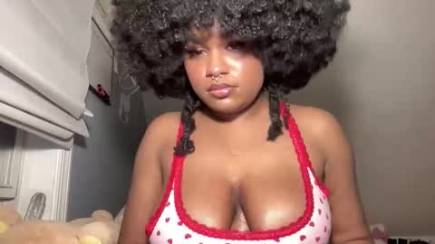 stariette online show from January 12, 2026, 3:23 am