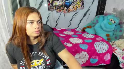 Snapshot of pocahontas_98113116 chatting on November 2, 2025, 1:57 pm lesly pagina azul pocahontas982 online show from November 2, 2025, 1:57 pm