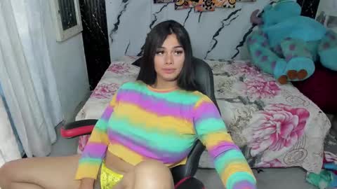Snapshot of pocahontas_98113116 chatting on November 20, 2025, 12:49 pm lesly pagina azul pocahontas982 online show from November 20, 2025, 12:49 pm