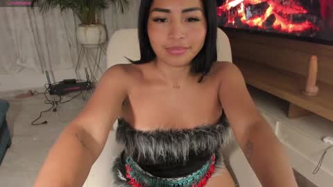Snapshot of pocahontas_cute chatting on January 26, 2025, 5:45 am Nicole online show from January 26, 2025, 5:45 am
