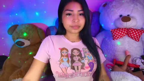 Snapshot of pocahontas_cute chatting on May 12, 2026, 10:23 am Nicole online show from May 12, 2026, 10:23 am