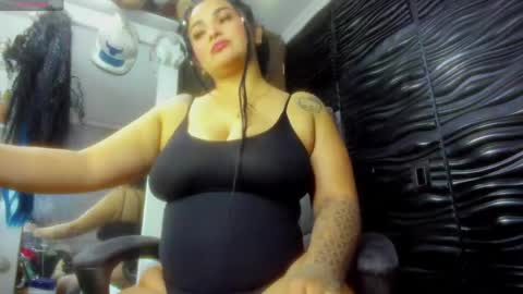 Snapshot of pocahontas_d chatting on April 26, 2026, 6:00 am catalina online show from April 26, 2026, 6:00 am
