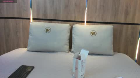 Snapshot of pocahontas_pow chatting on February 21, 2025, 11:55 am Pocahontas online show from February 21, 2025, 11:55 am