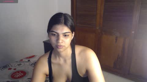 Snapshot of pocahontas_princess__ chatting on November 5, 2025, 3:17 am Pocahontas online show from November 5, 2025, 3:17 am