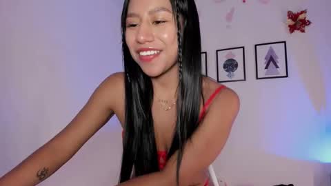 Snapshot of pocahontas_sensual chatting on February 15, 2025, 8:01 pm Jasmine online show from February 15, 2025, 8:01 pm