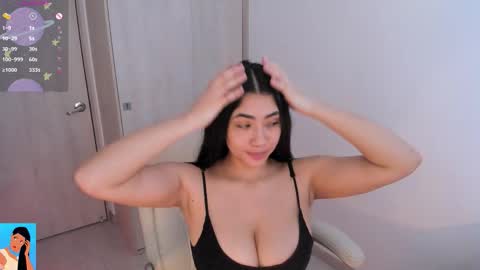 Snapshot of pocahontasss11 chatting on January 13, 2026, 2:22 pm im vane Model Independet online show from January 13, 2026, 2:22 pm