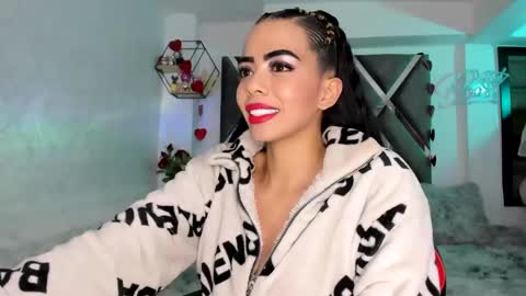 I dream of having many followers online show from February 21, 2025, 10:17 am