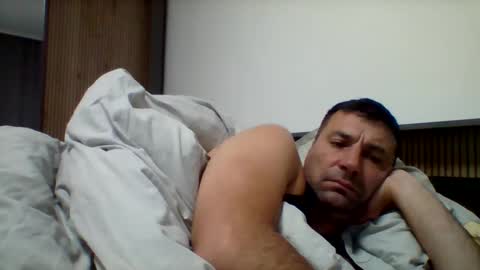 pochivka online show from May 3, 2026, 12:05 am