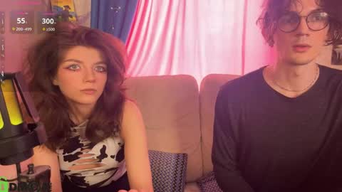 Snapshot of pocket_lovers chatting on April 13, 2026, 9:37 am Cute Sofia and Handsome Richy online show from April 13, 2026, 9:37 am