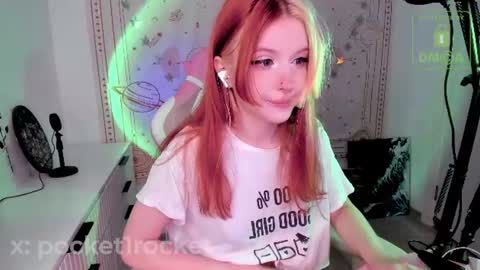 pocketrocket_ online show from June 18, 2026, 12:44 am